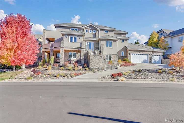 22481 E Peakview Dr Aurora, CO 80016