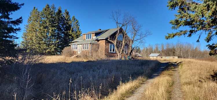 2105 County Road 66 Gheen, MN 55771