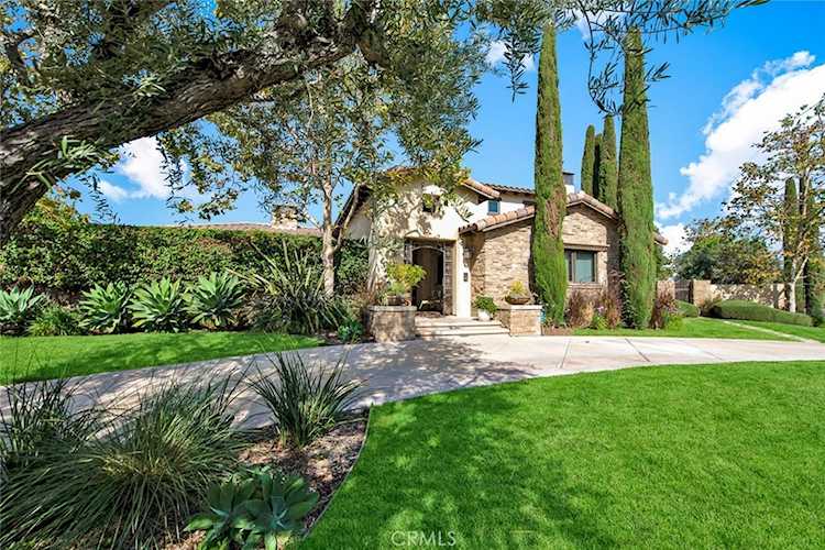 18411 Serrano Ave Villa Park, CA 92861