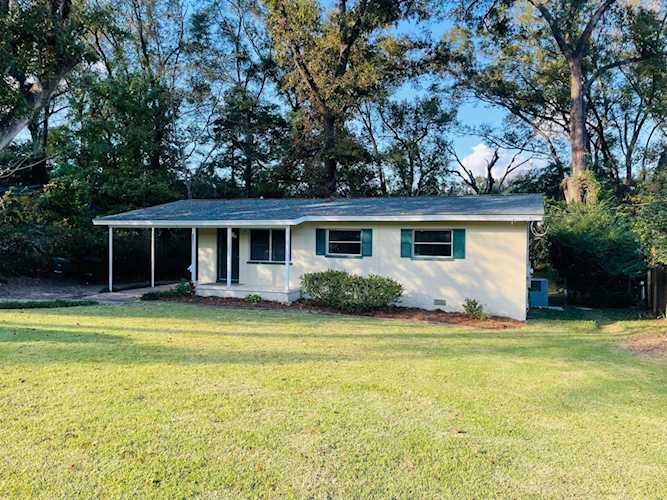1522 Nugent Dr Tallahassee, FL 32301