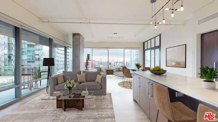 1100 S Hope St #901 Los Angeles, CA 90015