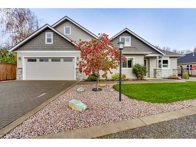 2380 Sandy DR Eugene, OR 97401