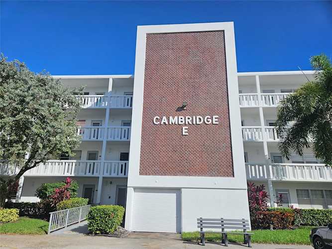 4106 Cambridge E #4106 Deerfield Beach, FL 33442