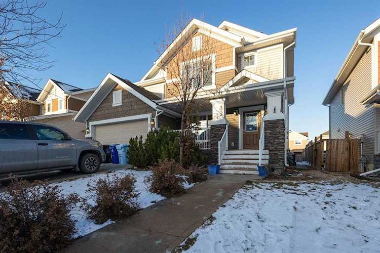 116 Callen Dr Fort McMurray, AB T9K 0