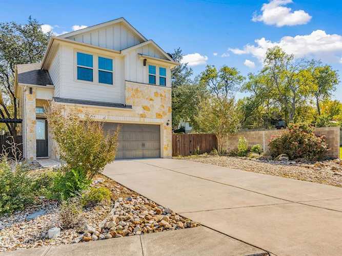 8215 Nicola TRL Austin, TX 78745