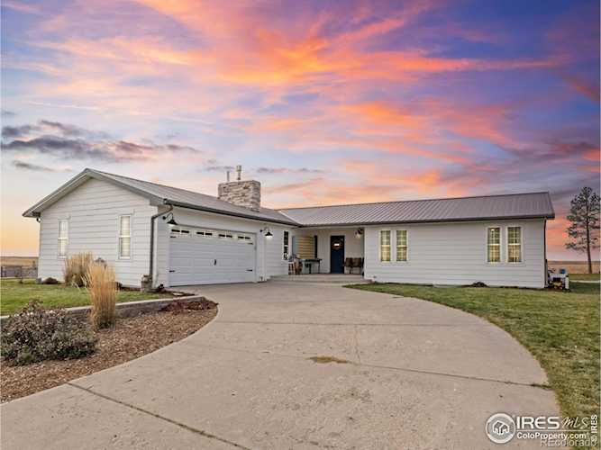 14417 County Road 8 Wiggins, CO 80654