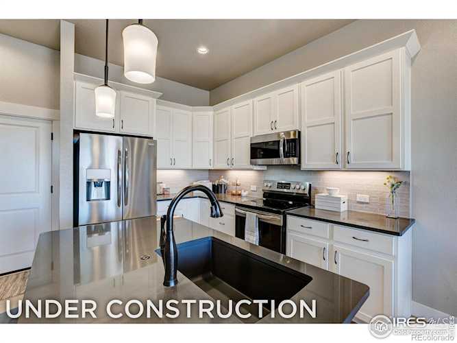 4157 Trapper Lake Dr Loveland, CO 80538