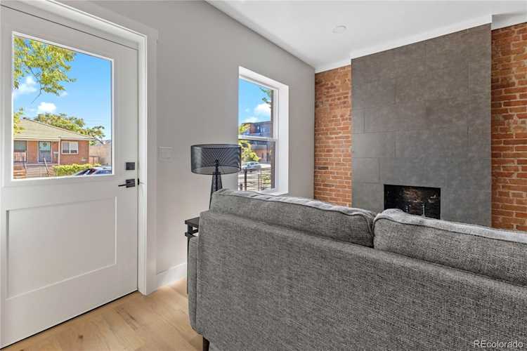 939 Inca St Denver, CO 80204