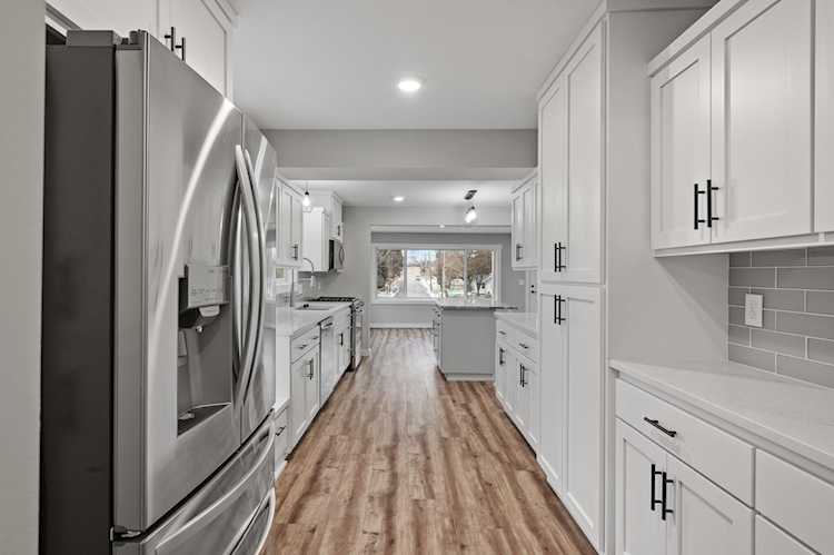 4262 Yosemite Avenue S Saint Louis Park, MN 55416