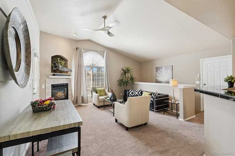 8651 E Dry Creek Rd #625 Centennial, CO 80112
