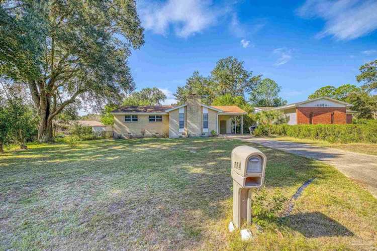 774 Ash Dr Pensacola, FL 32503
