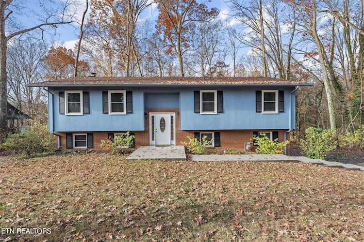 117 Nebraska Ave Oak Ridge, TN 37830