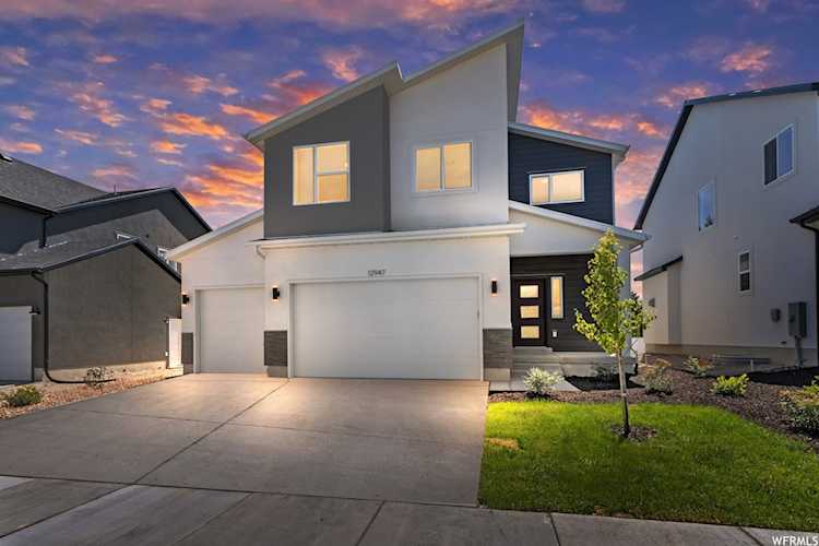 12947 S Sabrina Row W Riverton, UT 84065