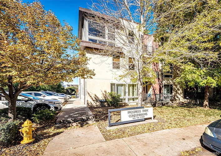 5201 S Fox St #304 Littleton, CO 80120
