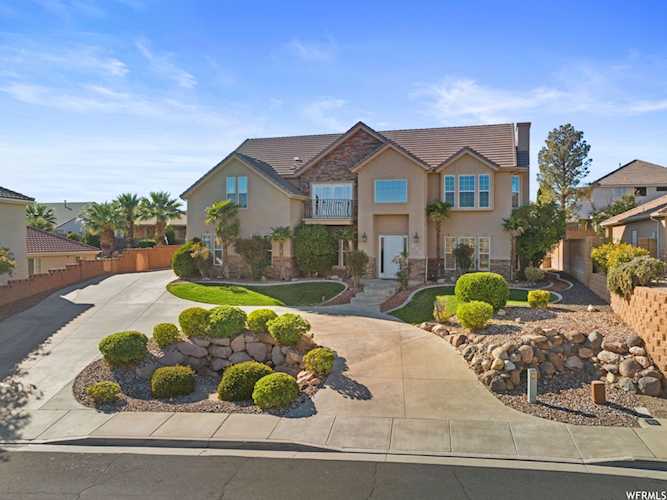896 S Five Sisters Dr St. George, UT 84790