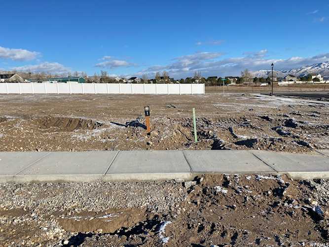981 W Evans Ln Saratoga Springs, UT 84045