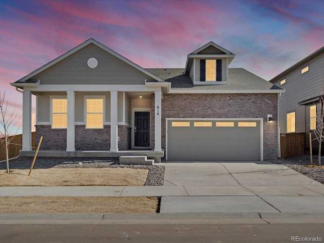 614 Homestead Ave Brighton, CO 80601