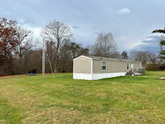 2835 Chaney Ridge Rd London, KY 40741