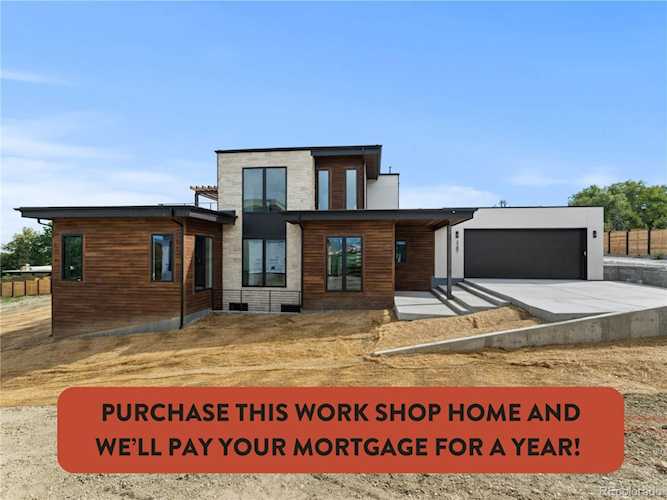 3287 Hillside Dr Wheat Ridge, CO 80033