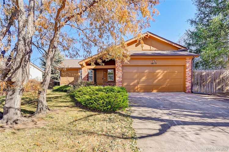 18171 E Crestridge Dr Centennial, CO 80015