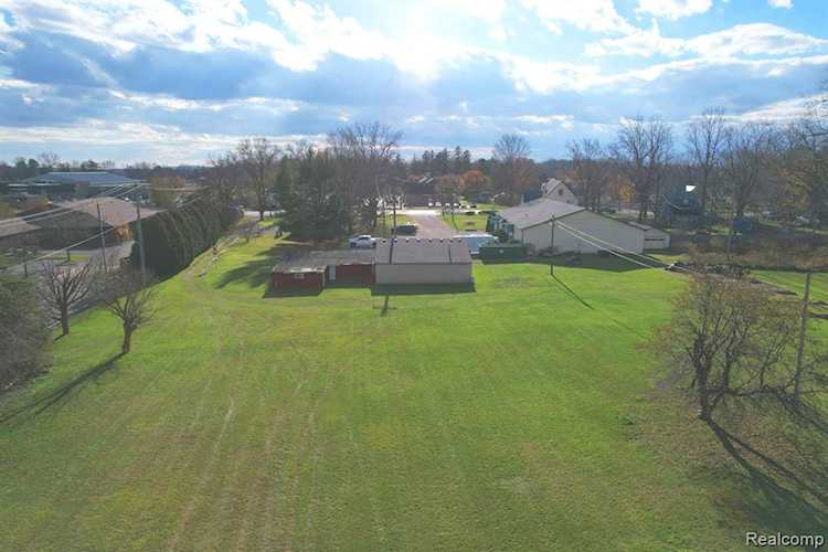 67662 S Main St Richmond, MI 48062