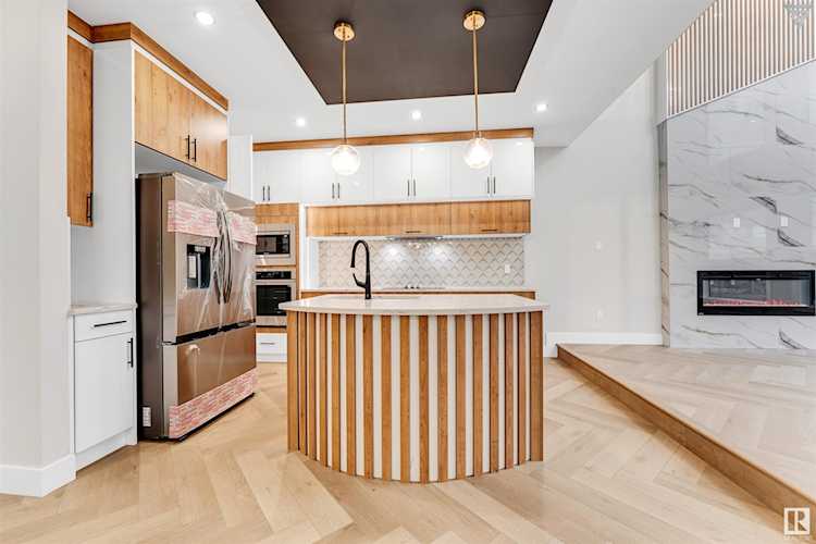 3701 42 Avenue Beaumont, AB T4X 3B3