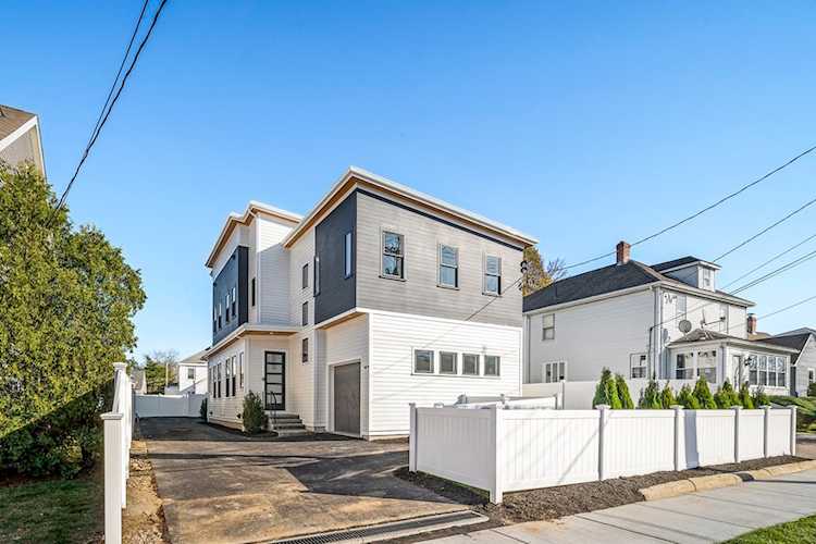 92 Chapel Street #92 Newton, MA 02458