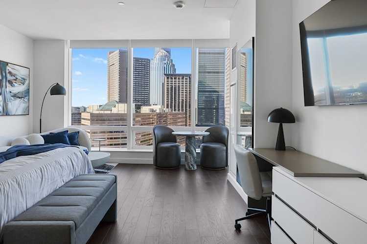 430 Stuart #1612 Boston, MA 02116