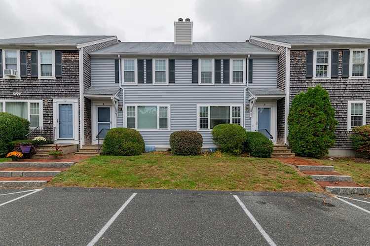 571 Carriage Shop Rd #F Falmouth, MA 02536