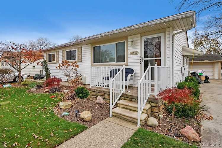 14852 Eleanor Ave Warren, MI 48089 | MLS 20230098749 Photo 1