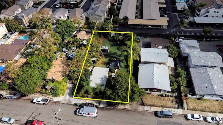658 N Grape St Escondido, CA 92025