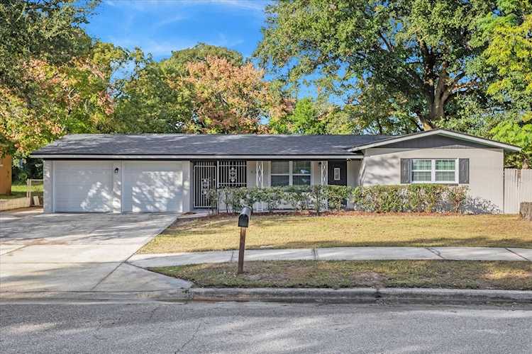 6235 Hialeah St Orlando, FL 32808