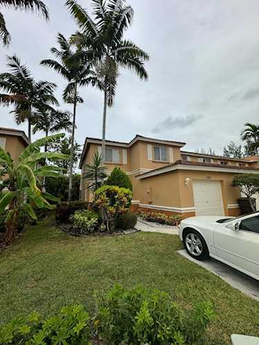 6101 United Street West Palm Beach, FL 33411