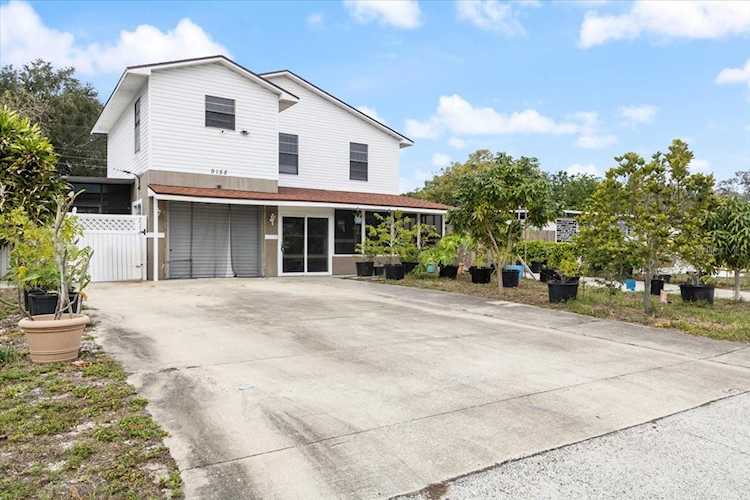 9158 82nd Way Seminole, FL 33777