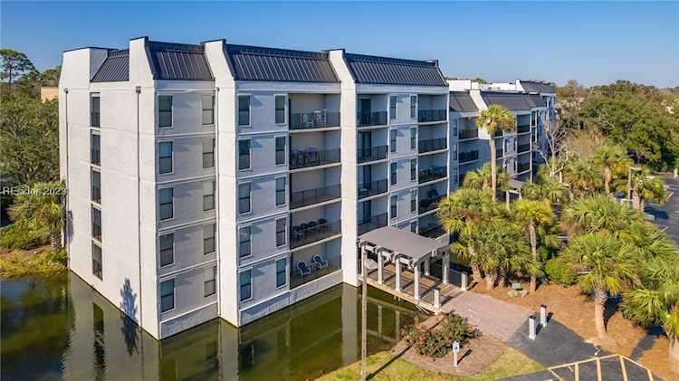 34 S Forest Beach Dr #5C Hilton Head Island, SC 29928