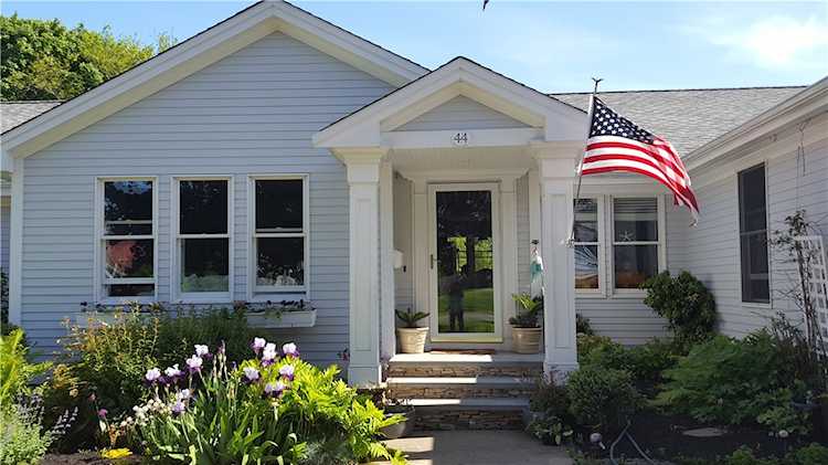 44 Harrison Ave Newport, RI 02840