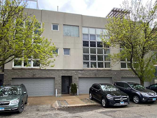 925 N Willard Ct #1E Chicago, IL 60642