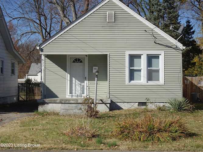 633 Inverness Ave Louisville, KY 40214