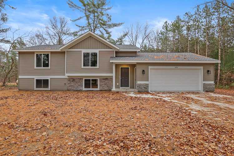 1693 Pineland Path Valley Twp, MI 49010