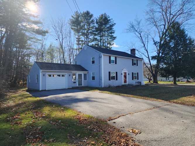 35 Conant Dr Concord, NH 03301