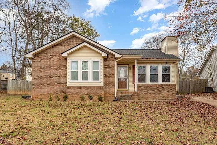 857 Stoner Mill Ln NE Hermitage, TN 37076