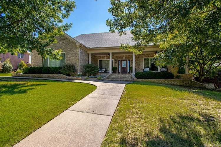 6816 Kensington Dr Benton, AR 72019