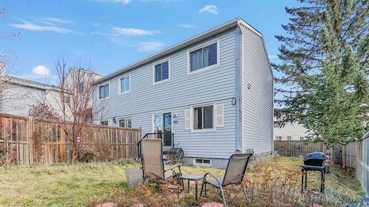 380 Falconridge Crescent NE #901 Calgary, AB T3J1H4