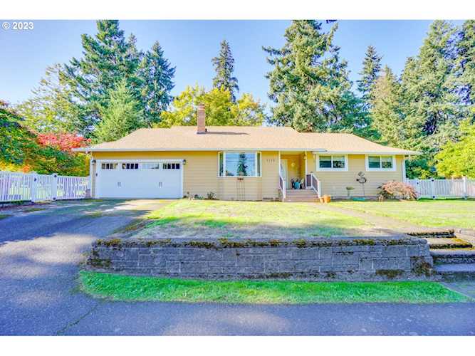1110 NE 104th AVE Vancouver, WA 98664