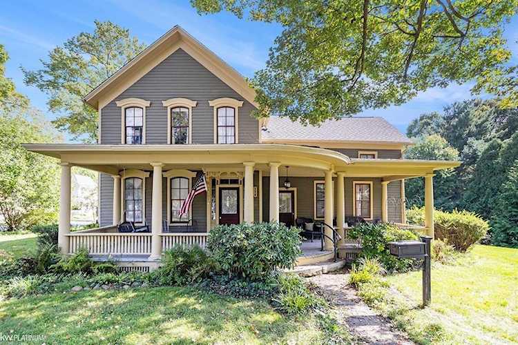 520 N Liberty Marshall, MI 49068