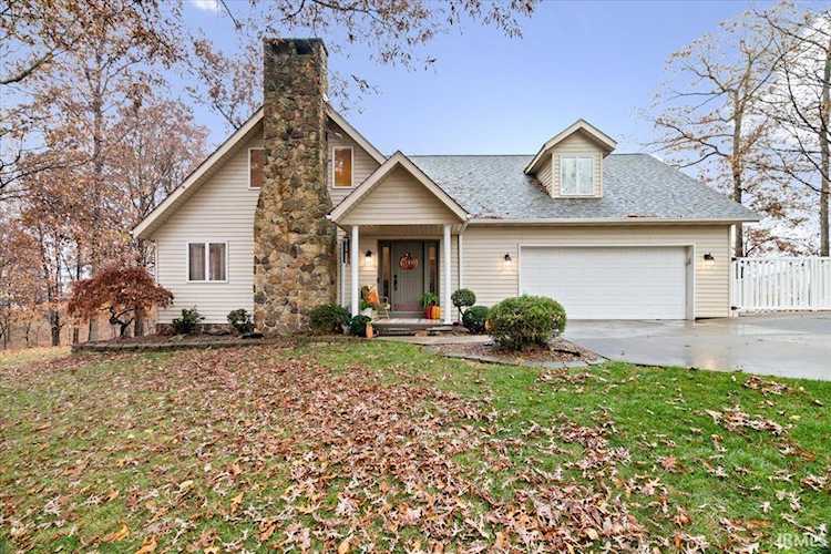 6634 E State Road 62 Dale, IN 47523