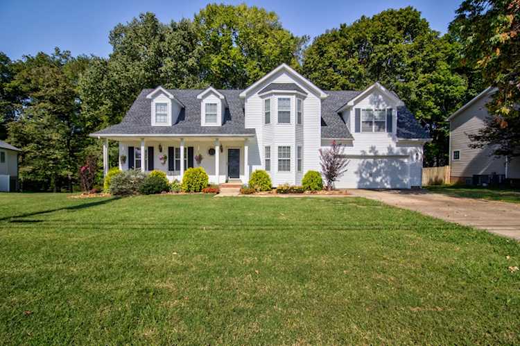 1610 Windriver Rd Clarksville, TN 37042