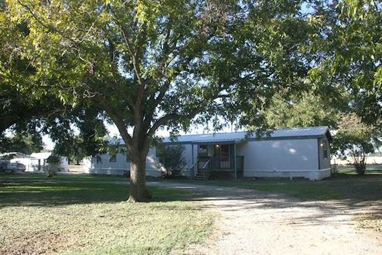 285 Belknap Circle Newcastle, TX 76372