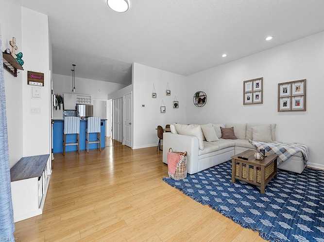 696 Mowbray Arch #440 Norfolk, VA 23507