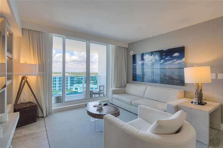 102 24th St #945 Miami Beach, FL 33139